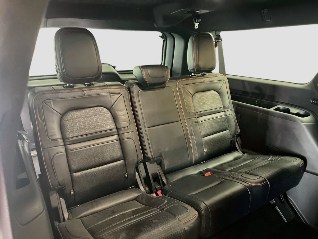 Used 2024 Lincoln Navigator L Black Label AWD/4WD image 30