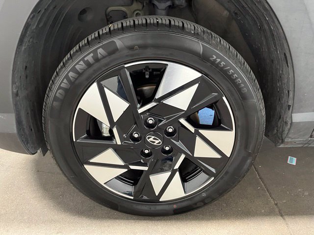 Used 2024 Hyundai Kona SEL AWD/4WD image 28