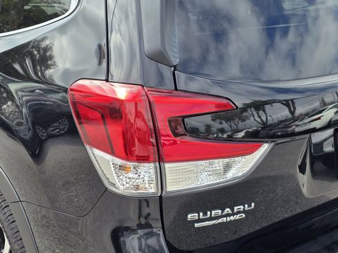 Used 2024 Subaru Forester Limited image 7