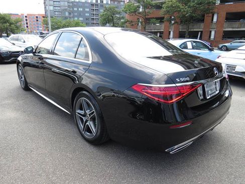 Used 2022 Mercedes-Benz S 500 4MATIC w/ AMG Line Package image 2
