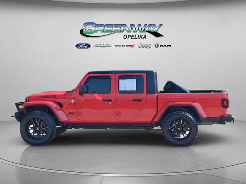 Used 2021 Jeep Gladiator Sport AWD/4WD image 4