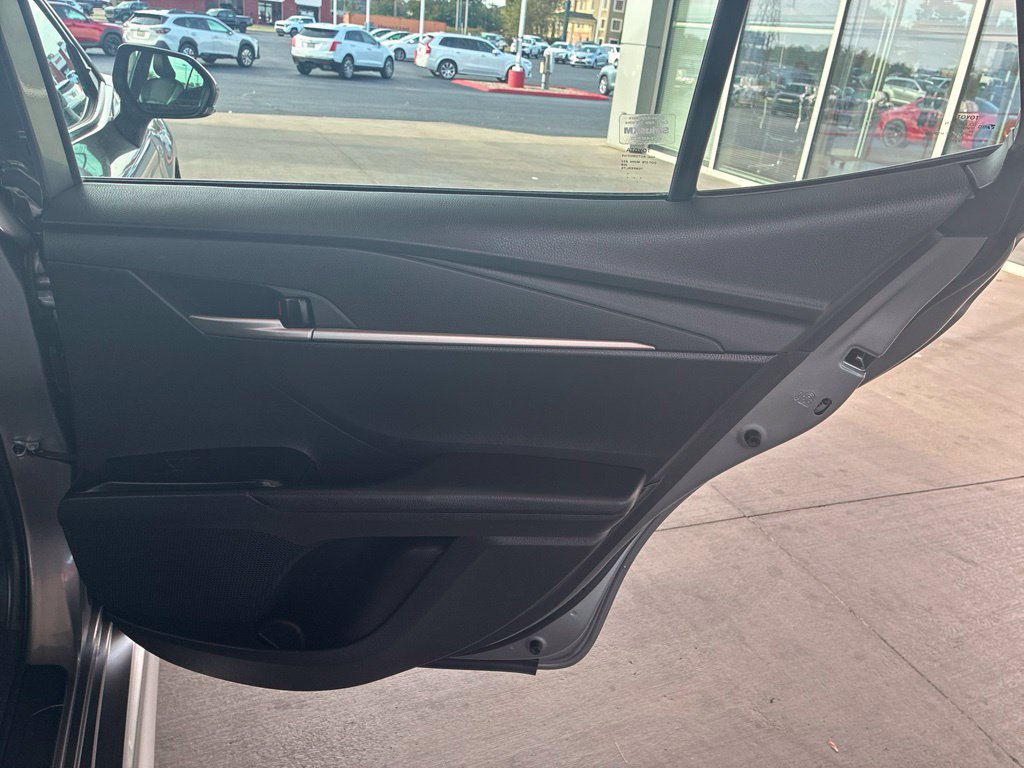 Used 2025 Toyota Camry SE FWD image 30