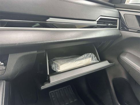 Used 2023 Mitsubishi Outlander SE image 33