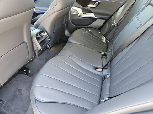 New 2025 Mercedes-Benz E 350 Sedan image 28