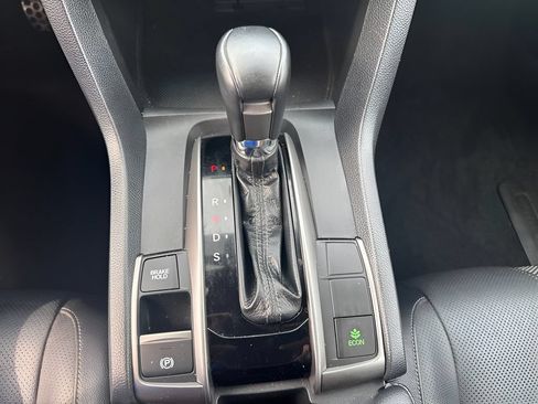Used 2020 Honda Civic Sport Touring image 25