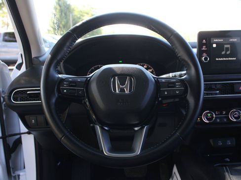 Used 2026 Honda HR-V EX-L image 10
