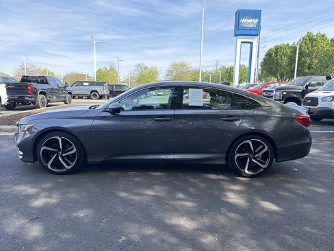 Used 2019 Honda Accord Sport image 7