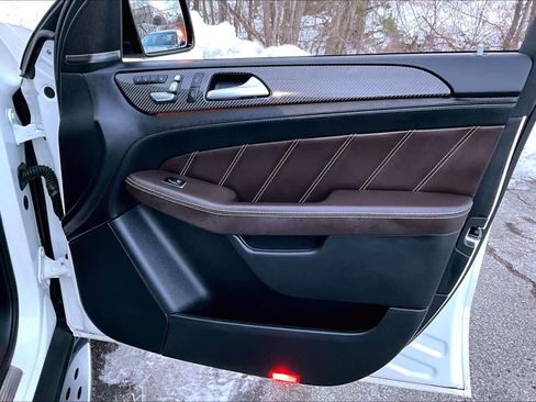 Used 2019 Mercedes-Benz GLE 63 AMG S image 21