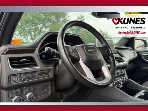 Used 2024 GMC Yukon SLE AWD/4WD image 14