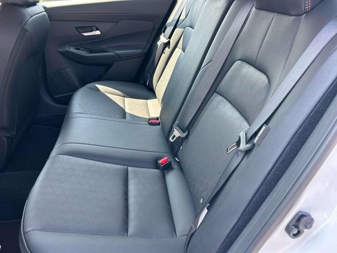 New 2027 Nissan Sentra SR w/ SR Premium Package FWD image 18