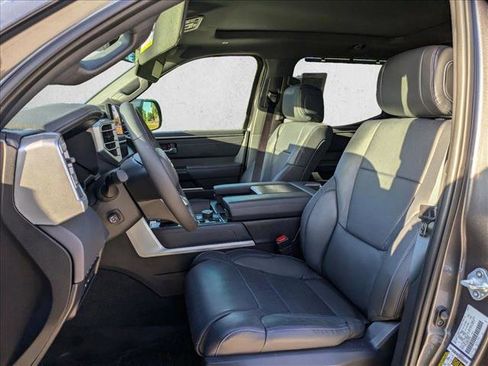 Used 2025 Toyota Tundra Platinum image 20
