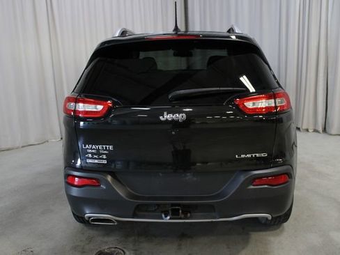 Used 2015 Jeep Cherokee Limited w/ Luxury Group AWD/4WD image 32