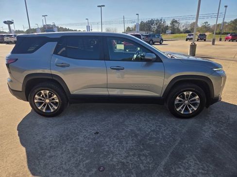 Used 2025 Chevrolet Equinox LT image 7