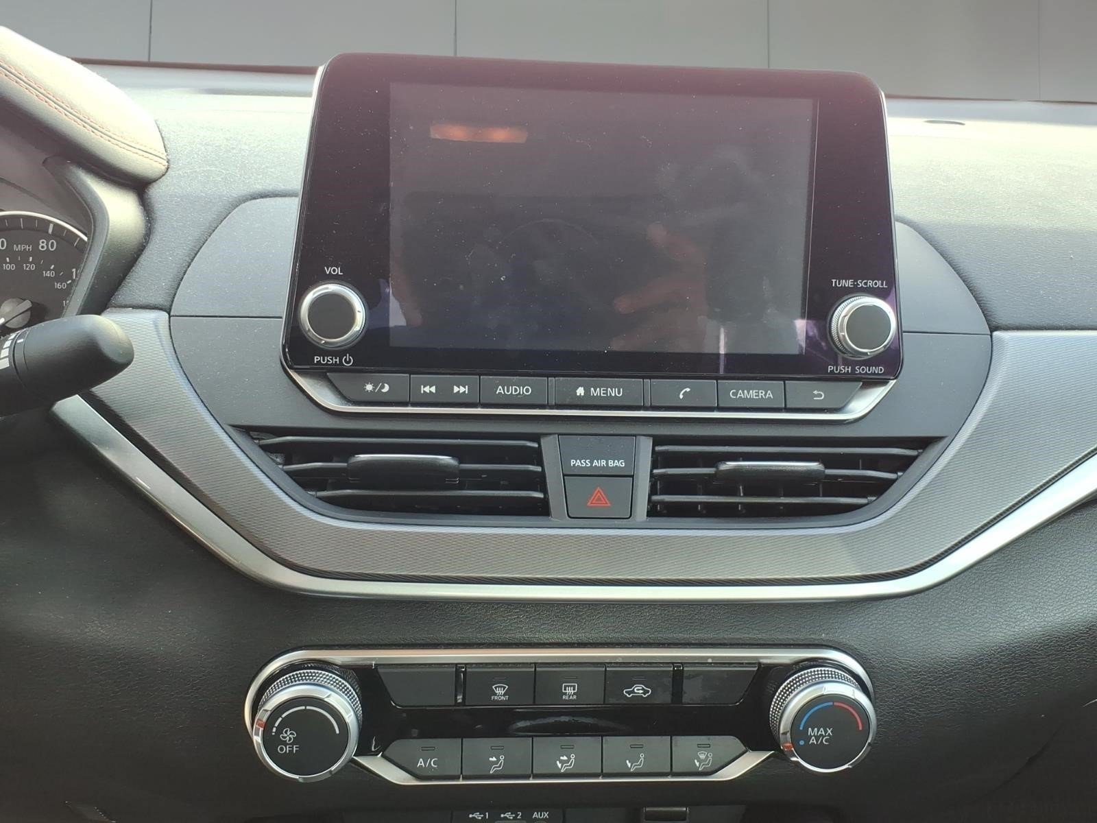 Used 2023 Nissan Altima 2.5 SR FWD image 8