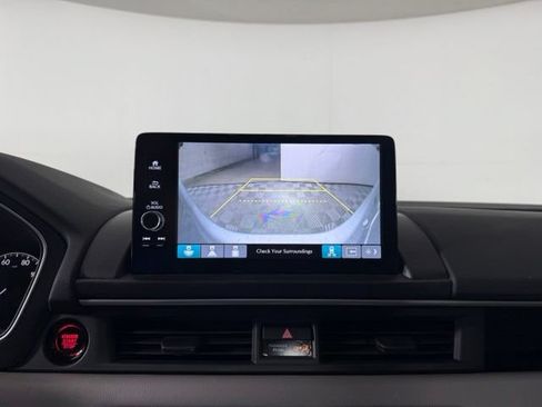 Used 2025 Honda Pilot EX-L image 21