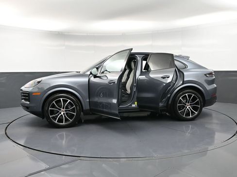 New 2026 Porsche Cayenne Coupe AWD/4WD image 36
