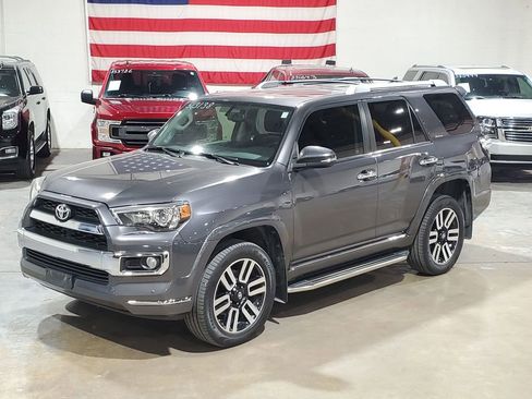 Used 2018 Toyota 4Runner Limited image 40
