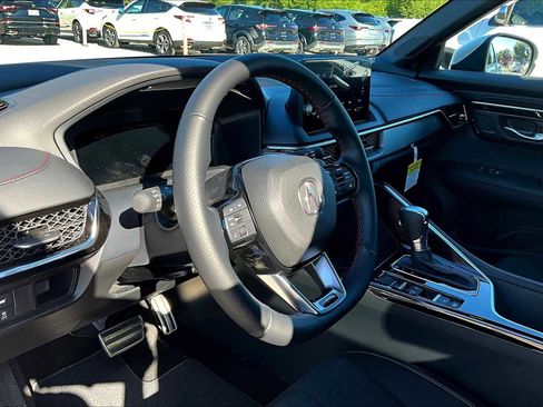 Certified 2025 Acura ADX A-Spec image 8