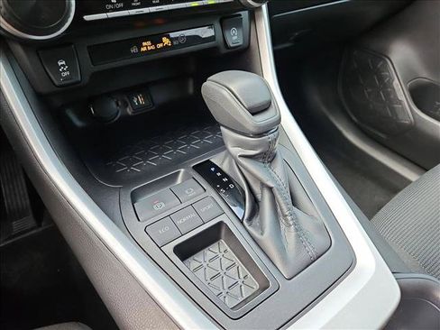 Used 2025 Toyota RAV4 LE image 12