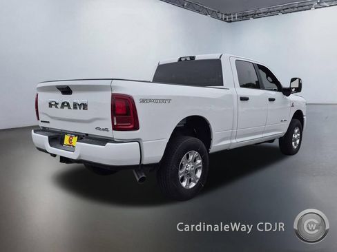 New 2026 RAM 2500 Big Horn AWD/4WD image 3