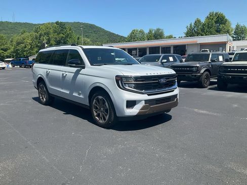 New 2026 Ford Expedition Max King Ranch AWD/4WD image 3