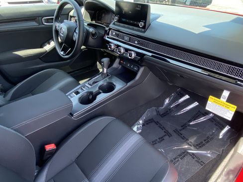 Used 2026 Honda Civic Sport image 8
