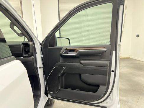 Used 2024 GMC Sierra 1500 Elevation AWD/4WD image 35