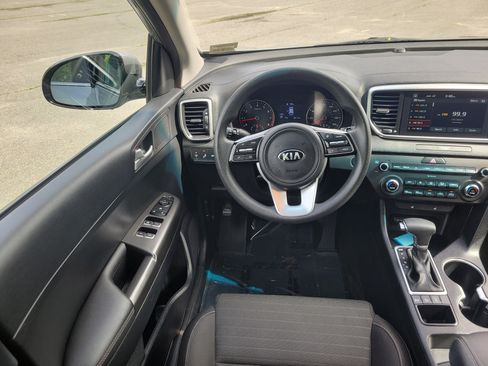 Used 2022 Kia Sportage LX w/ LX AWD Value Edition Package image 19