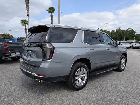 Certified 2025 Chevrolet Tahoe Premier RWD image 3