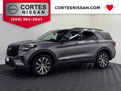 Used 2025 Ford Explorer ST-Line