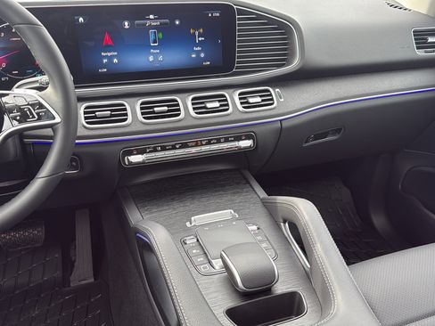 New 2026 Mercedes-Benz GLE 350 4MATIC image 34