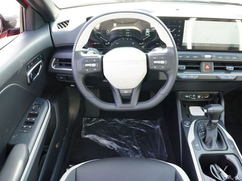 New 2025 Kia K4 GT-Line image 13