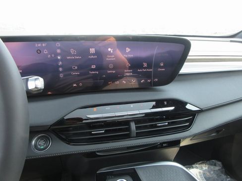 New 2026 Buick Enclave Sport Touring w/ Super Cruise Package image 20