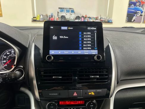 Used 2022 Mitsubishi Eclipse Cross SE image 37