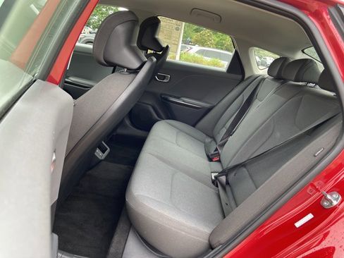 Used 2025 Kia K4 FWD image 18