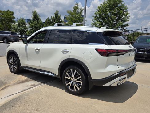 Used 2022 INFINITI QX60 Sensory w/ Vision Package FWD image 8