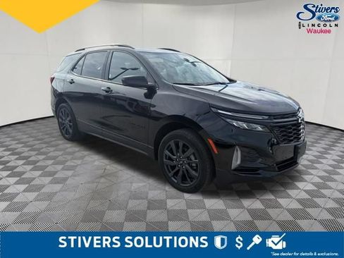 Used 2024 Chevrolet Equinox RS AWD/4WD image 3
