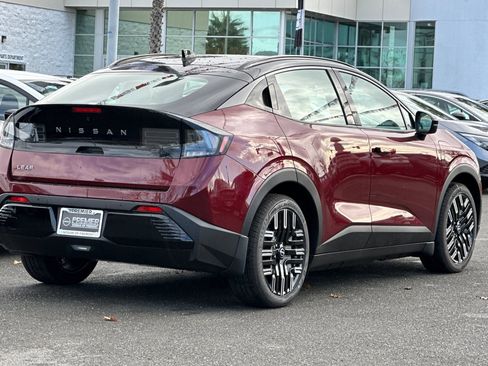 New 2026 Nissan Leaf Platinum+ w/ Cargo Package (Platinum+) image 4