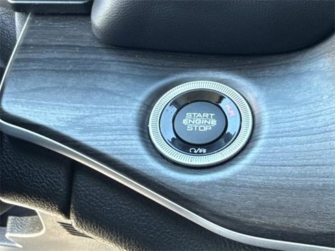 Used 2023 Jeep Grand Cherokee L Limited w/ Trailer Tow Group (B) image 39