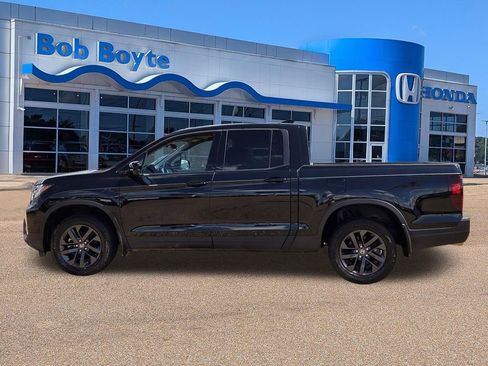 Used 2024 Honda Ridgeline Sport image 7