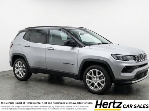 Used 2025 Jeep Compass Limited AWD/4WD image 1