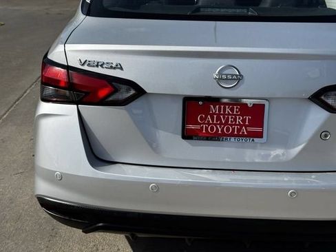 Used 2024 Nissan Versa S w/ Trunk Package FWD image 10
