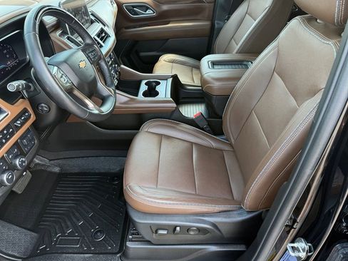Used 2023 Chevrolet Tahoe High Country w/ Advanced Technology Package AWD/4WD image 10