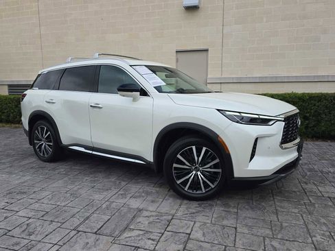 Used 2023 INFINITI QX60 Sensory w/ Cargo Package AWD/4WD image 29
