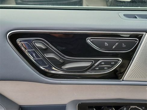 Certified 2023 Lincoln Navigator L Black Label image 29