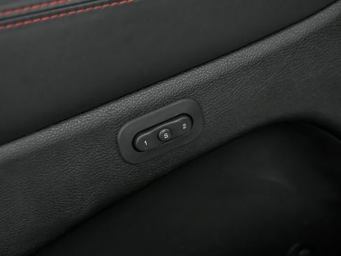 Used 2014 Dodge Durango R/T w/ Premium Nappa Leather Group AWD/4WD image 16