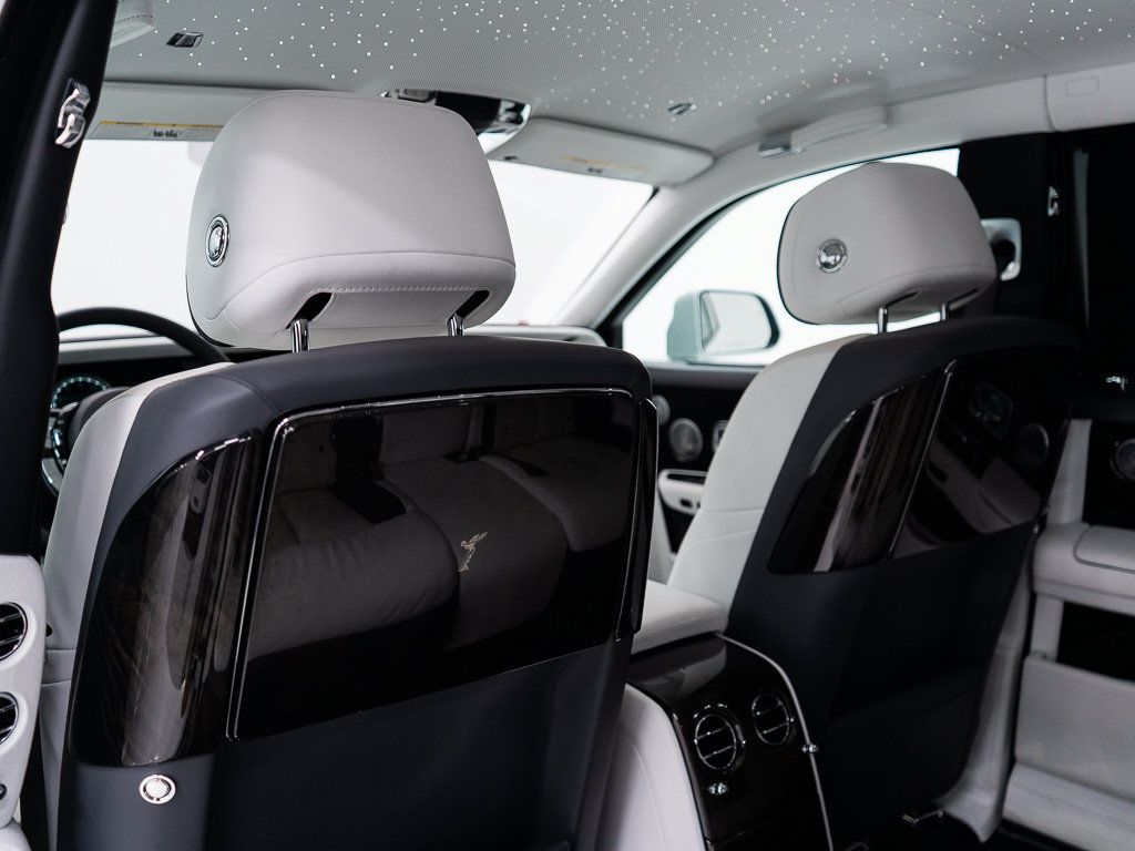 Certified 2023 Rolls-Royce Phantom Sedan RWD image 24