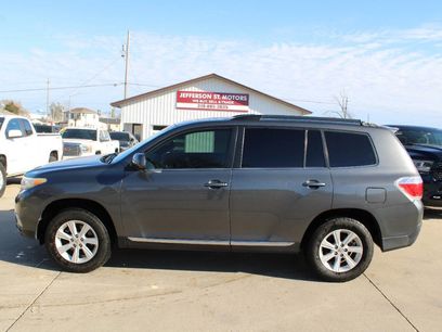 Used 2011 Toyota Highlander SE