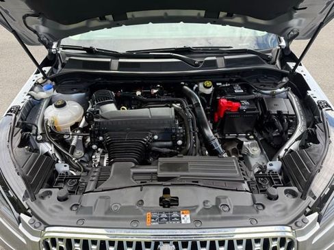 Used 2023 Lincoln Corsair Standard image 13