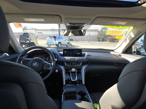 Used 2023 Acura TLX image 15